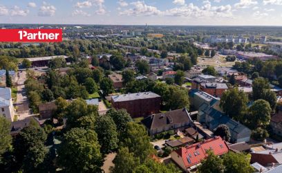 Pilte Müüa avar 120 m² korter ajaloolises Karlovas