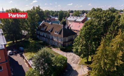Pilte Müüa avar 120 m² korter ajaloolises Karlovas