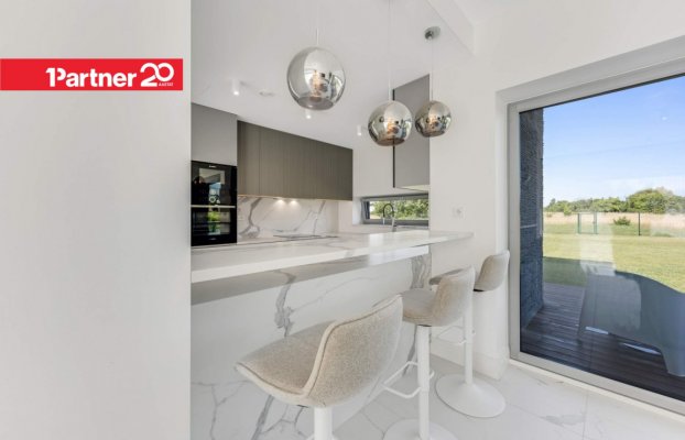 картина 12 of 54