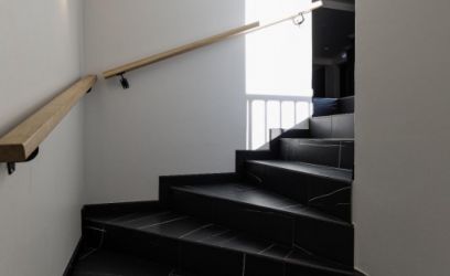 Pilte Sisustatud stuudiokorter Tallinna Ülikooli vastas.