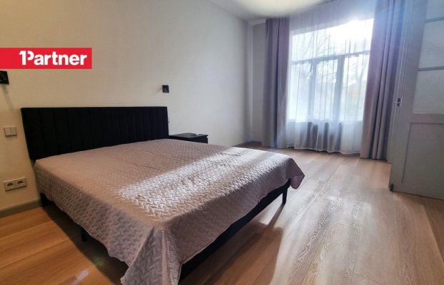 Image 12 of 29