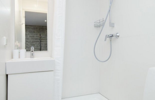 Image 10 of 14