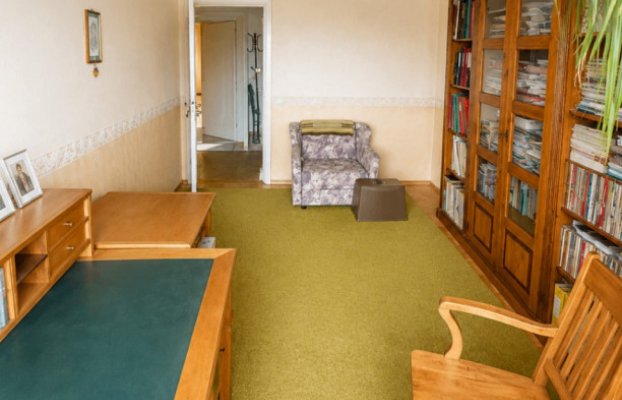 Image 14 of 25