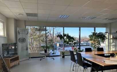 Image of Büroopind bussijaama kõrval!