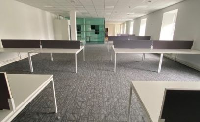 Image of Peterburi tee 49