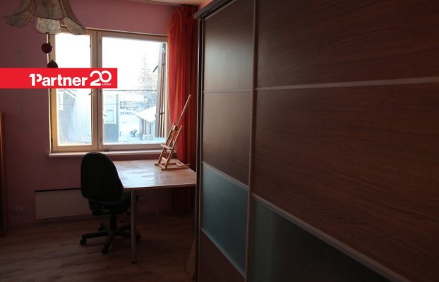 Image 11 of 25
