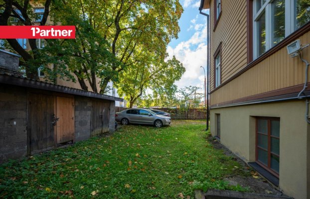 Image 21 of 24