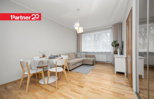 картина 1 of 21