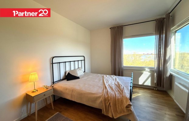 картина 2 of 46