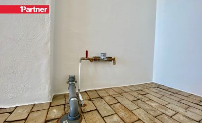 Pilte TÖÖSTUSVOOL! KAUBALIFT! VEEÜHENDUS! KÕRGED LAED 4,5m!