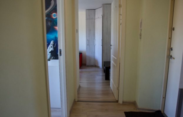 Image 16 of 23