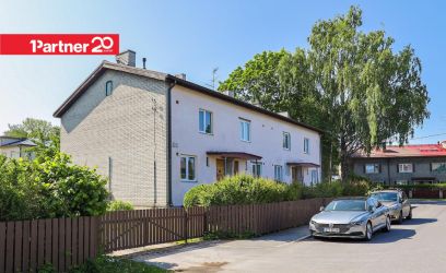 Image of HUBASE INTERJÖÖRIGA RIDAELAMUBOKS KRISTIINES!