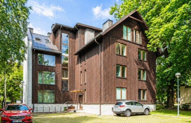 Image 20 of 30
