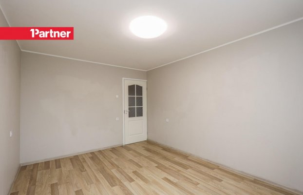 Image 10 of 22