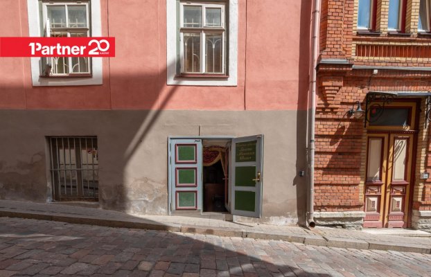 Image 25 of 28