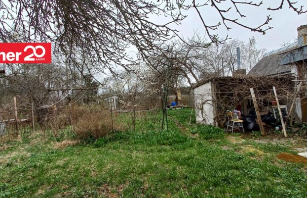 Image 19 of 28