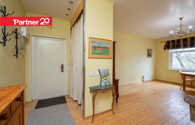 Image 11 of 16