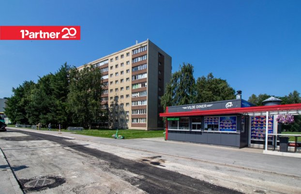 Image 21 of 27