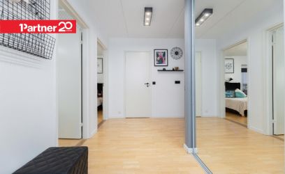 Image of Läbi maja planeering, suur klaasitud rõdu ja 3 tuba. Meri.