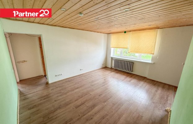 Image 8 of 27