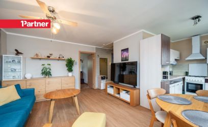 Pilte MÜÜA VALGUSKÜLLANE JA SOE 3-TOALINE KORTER EEDENI LÄHEDAL