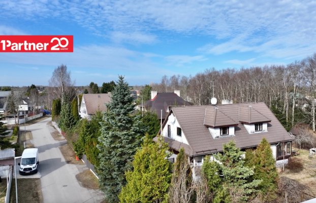 картина 1 of 44