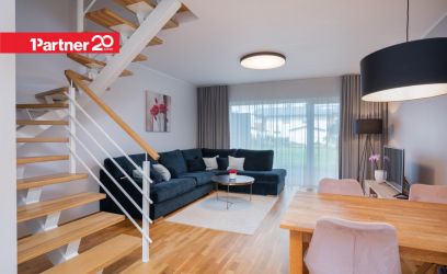 Pilte SISUSTATUD A-KLASSI RIDAELAMU, OLEMAS HINDAMISAKT!