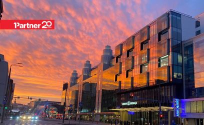 Image of VALGUSKÜLLANE JA STIILNE BÜROO NARVA MNT-l, ZENITH ÄRIMAJAS