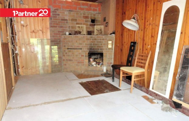 Image 6 of 19