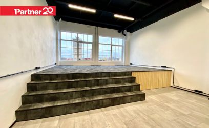 Pilte STIILNE, KÕRGE LAEGA 4,5m RUUM. VEEÜHENDUS. OMA WC.