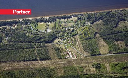 Pilte Kõrghaljastusega 1 ha kinnistu Peipsi liivarandade läheduses!