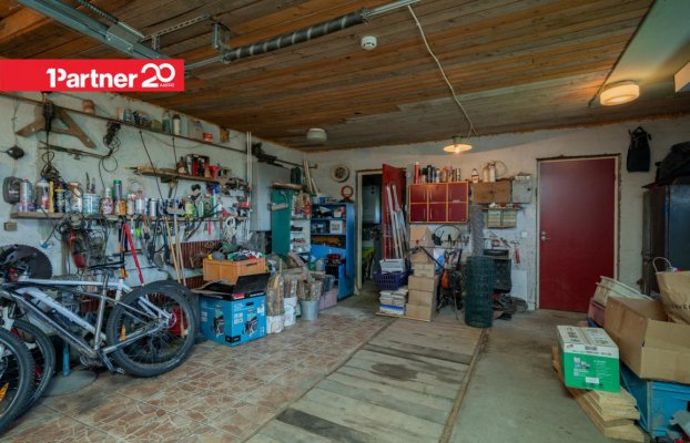 Image 29 of 51