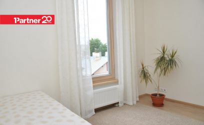 Image of HINNA SEES PANIPAIK JA PARKIMISKOHT GARAAŽIS!