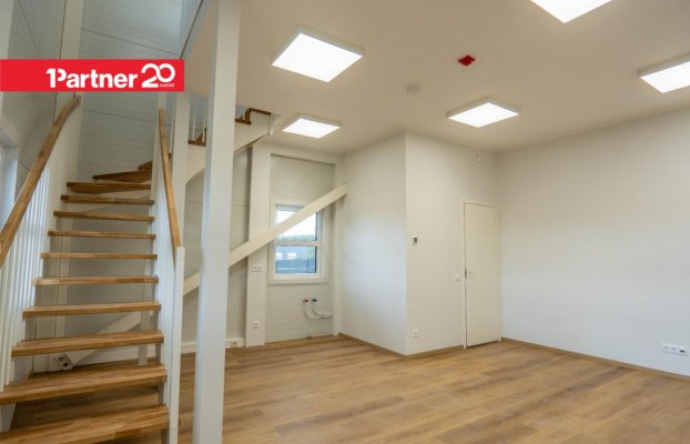 Image 10 of 21