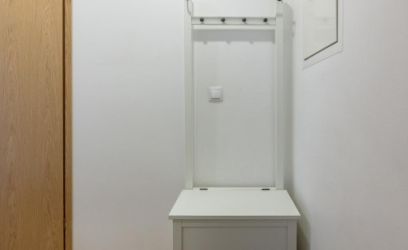 Pilte 2-toaline korter Laagri keskuses, rongijaam 350m.