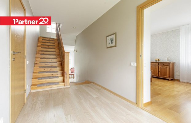 Image 36 of 78