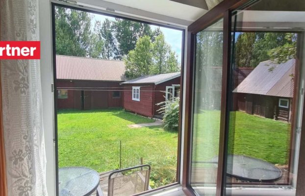 Image 13 of 25