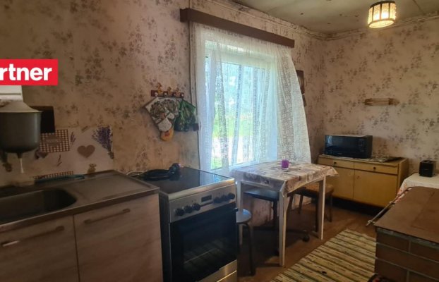 Image 12 of 25