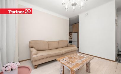 Pilte KINDEL PANIPAIK JA PARKIMISKOHT HOOVIS.