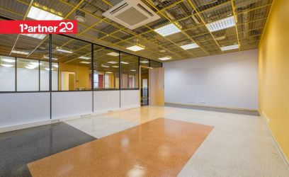 Image of ANNAME ÜÜRILE PETERBURI TEE 34 BÜROOPINNA!