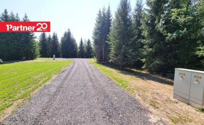 Pilte Kaunis kinnistu piirkonna parima hinnaga!