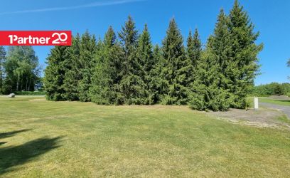 Pilte Kaunis kinnistu piirkonna parima hinnaga!