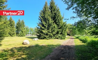 Pilte Kõrghaljastusega kinnistu kenas kaasaegses elukeskkonnas!