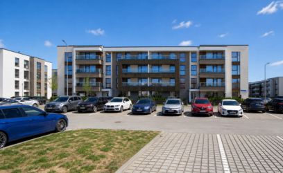 Pilte Uus B-energiaklassi kodu Tallinna lähistel Lool
