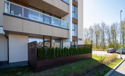 Pilte Uus B-energiaklassi kodu Tallinna lähistel Lool
