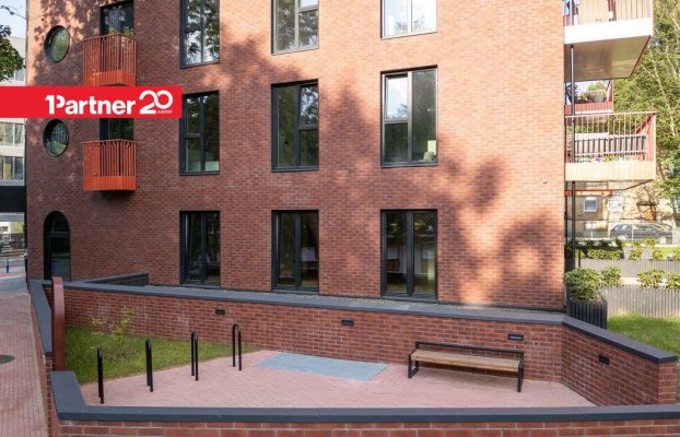 Image 12 of 13