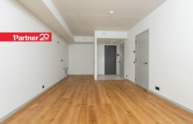 Image 4 of 13
