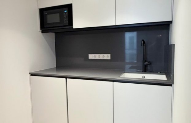 Image 7 of 12