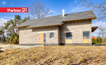 Image of JÕEGA PIIRNEV KRUNT AVAR 6-TOALINE KAHEKORDNE PEREELAMU JÄGALAL