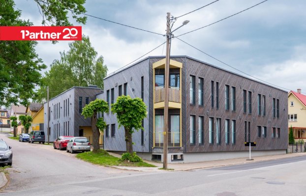 Image 8 of 36